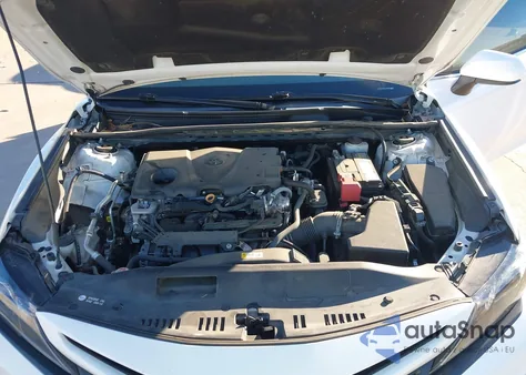 2021 Toyota Camry Se z USA, uszkodzony, nr VIN 4T1G11AK0MU535552